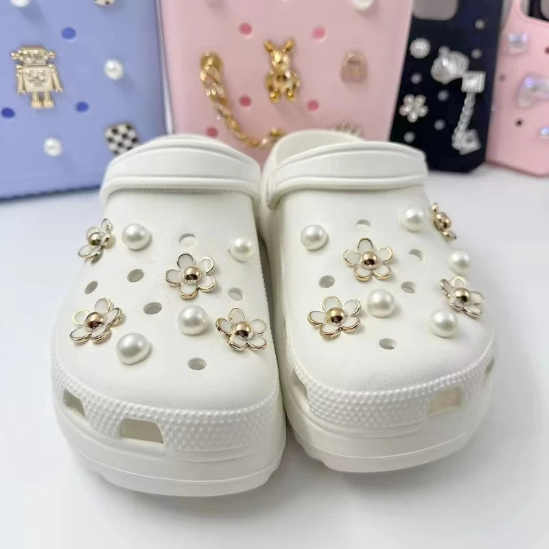 3D Cute Daisies Pearl Set Shoe Charms Accessories for Slide Sandals DIY Clogs Decoration Shoe Buckle Pins Shoe Decoration Gifts