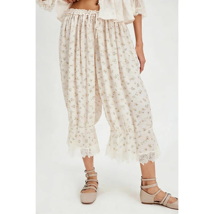 Combhasaki Women's Y2K Loose Fit Bloomers Cropped Pants Drawstring High Waist Floral Lace Patchwork Calf-Length Lantern Trousers