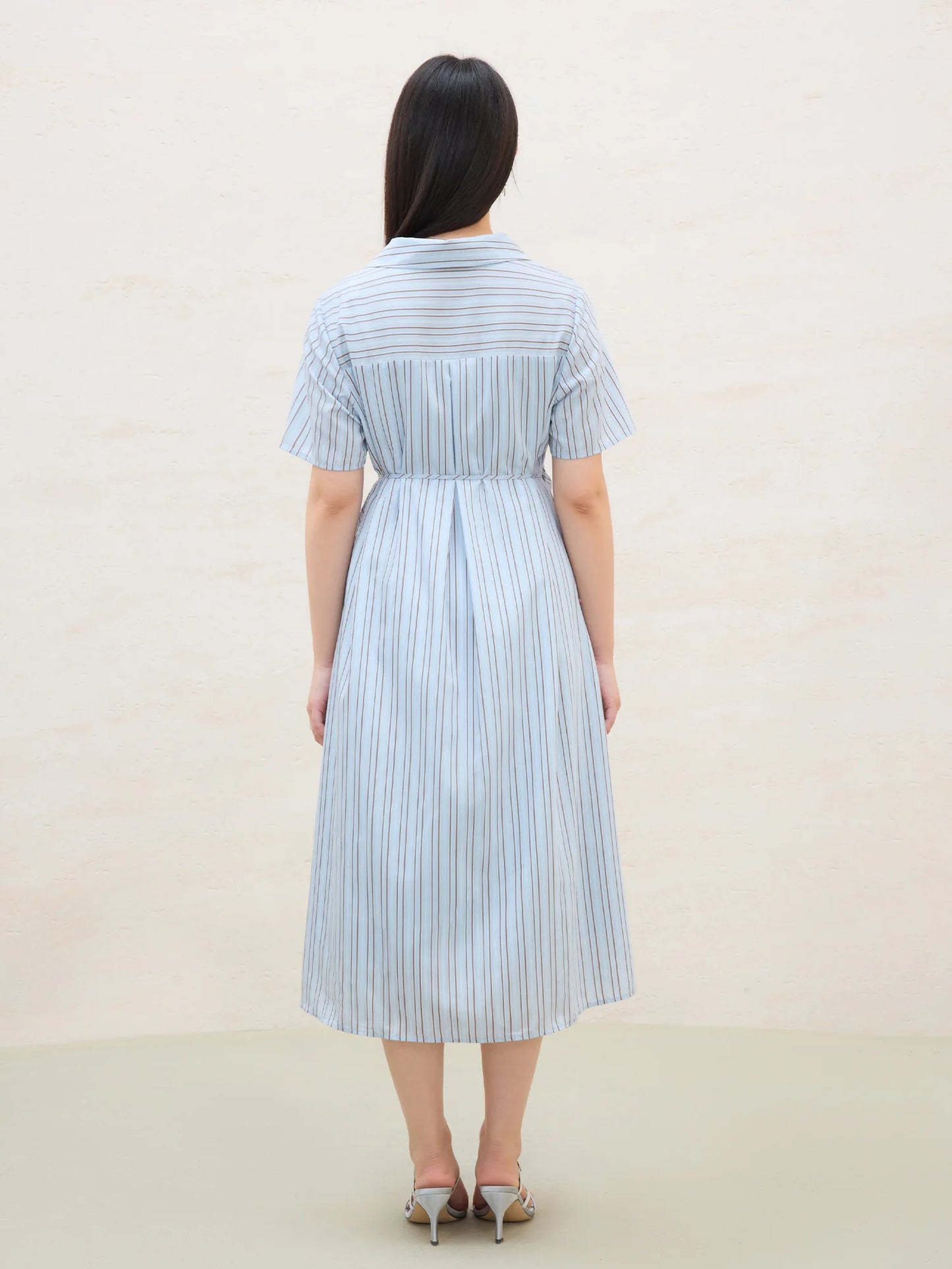 DUSHU 2025 Summer Women's Surplice Shirt Dress - Button-Down Collar & Midi Length for Office to Casual Wear 25DS82142