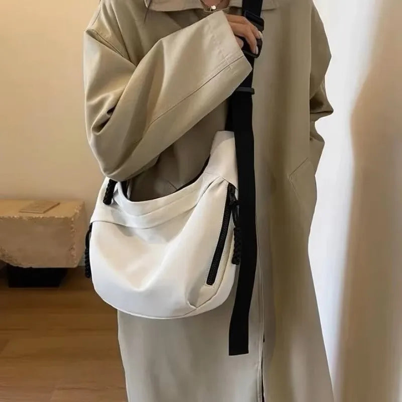 2025 New Fashion Summer Large Capacity Casual Nylon Women Shoulder Bag Korean Style Hobos Bag Youth Crossbody Shoulder Bag