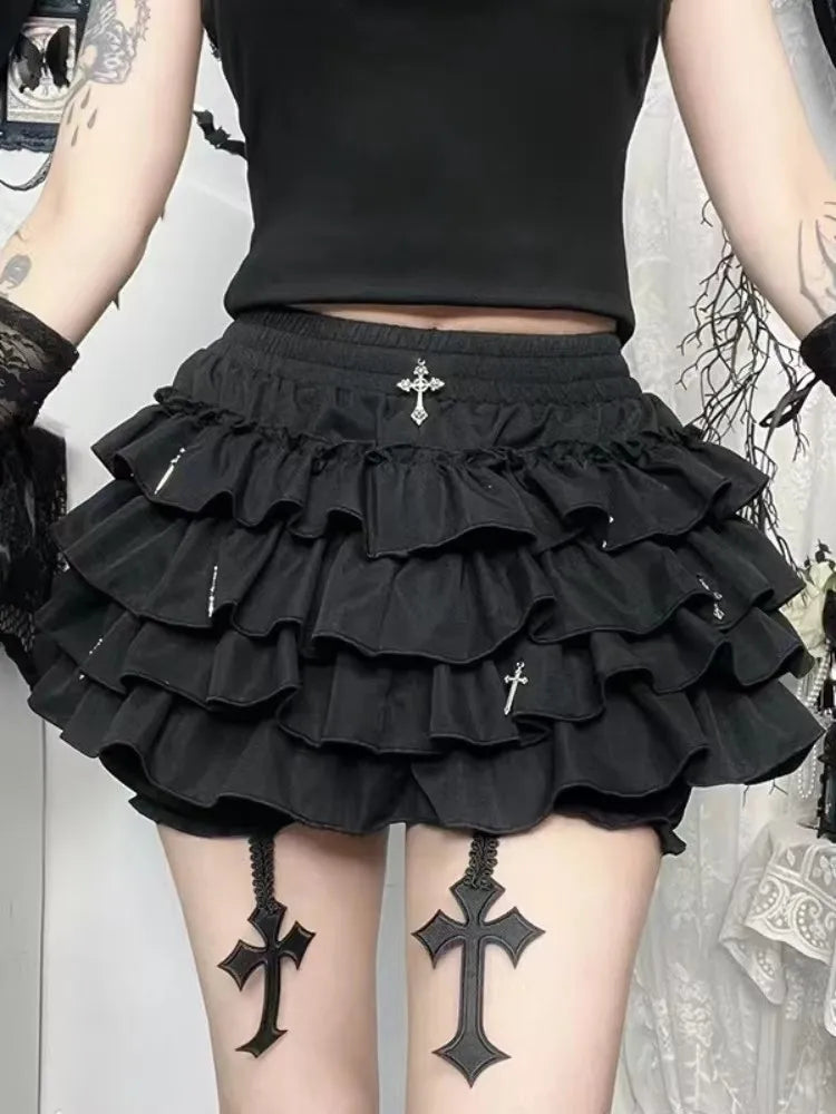 Women Skirts Tiered Ruffles Mini Skirt with Cross Charms Built-in Shorts Kawaii Sukapan Skort Gothic Punk Coquette Y2K E-girl