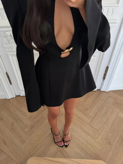 CNYISHE Metal Buckle Hollow Out Women Dresses Autum Fashion Solid O Neck Sheath Long Sleeve Sexy Club Female Bodycon Chic Robes