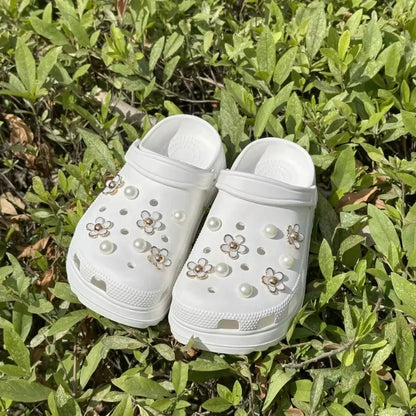 3D Cute Daisies Pearl Set Shoe Charms Accessories for Slide Sandals DIY Clogs Decoration Shoe Buckle Pins Shoe Decoration Gifts