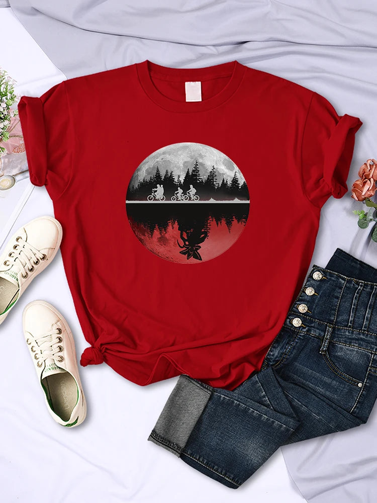 Boys Riding Bicycles Print T Shirt Womens Summer Cool T-Shirt Hip Hop Breathable Tee Shirtfashion Casual Short Sleeve Female