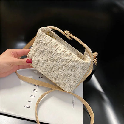 HOMEFISH Summer Small Straw Handbag Trendy Shoulder Bag Woven Bucket Crossbody Bag Casual Seaside Beach Bag Gilrs Handle Tote